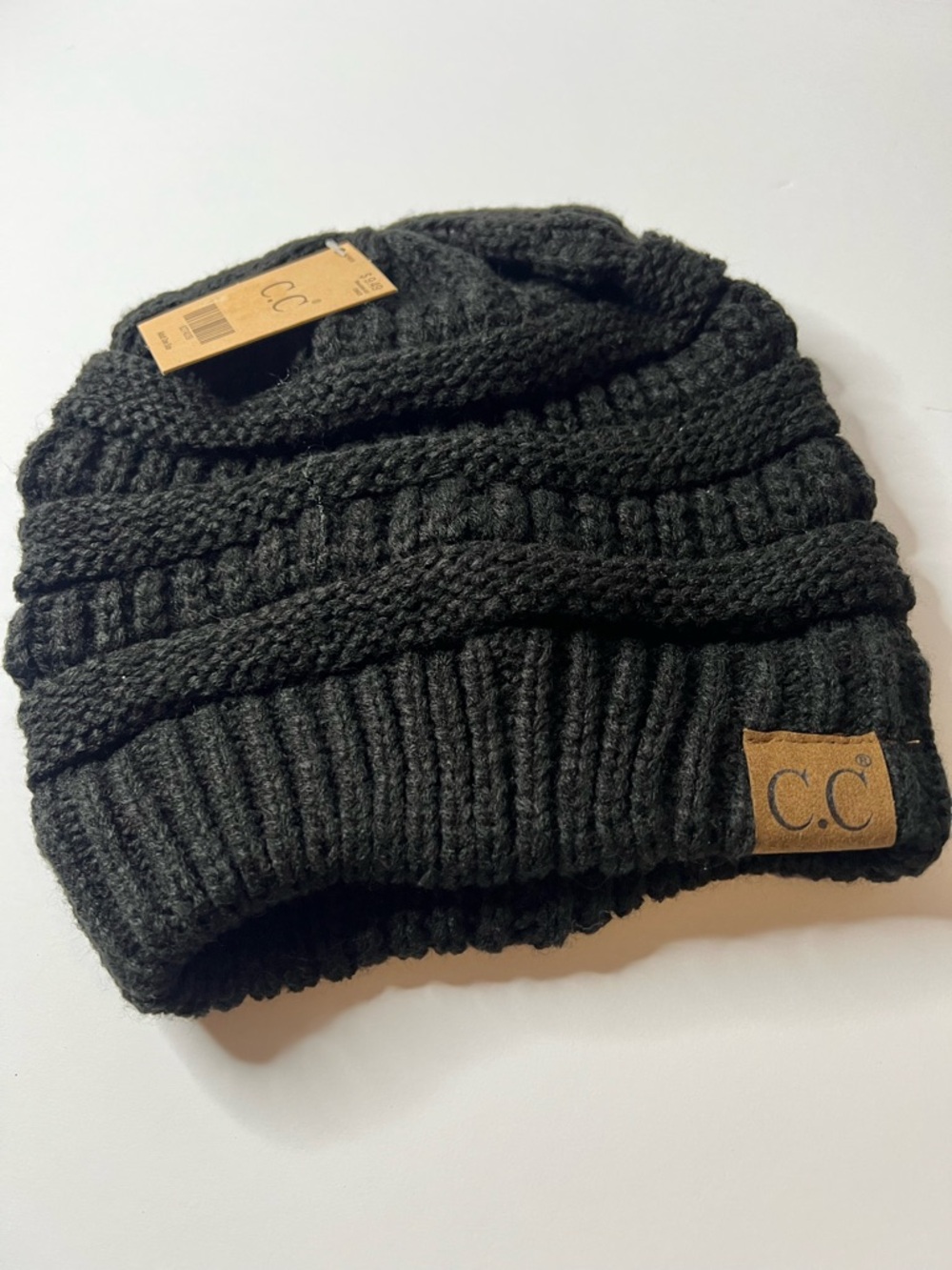 C.C Women Black Ribbed Knit Beanie Hat